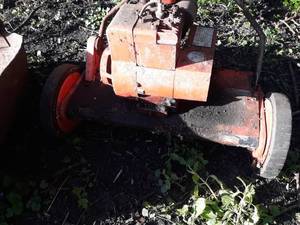 lot 37 image: Vintage Gas Powered Rotary Mower