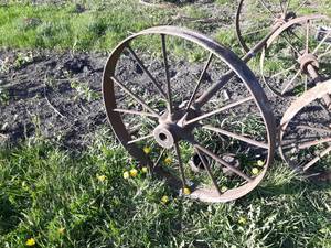 lot 13 image: (2) Sets of Steel Wheels on Axles