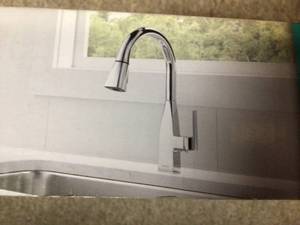 Peerless XANDER� Single Handle Pulldown Kitchen Model P7919LF