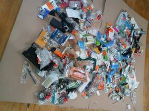 Mixed lot of miscellaneous items