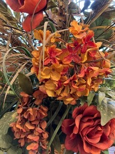 lot 57 image: Large Silk Flower Arrangement & Vase