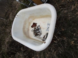 Antique Cast Shorty Tub