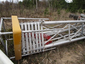 One Man Lift - Nonoperational