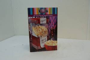 Popcorn maker