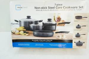 Cookware set