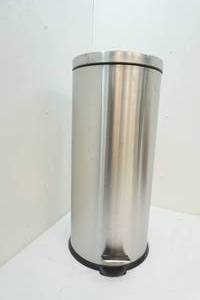 Waste container