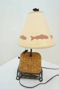 Fish basket lamp