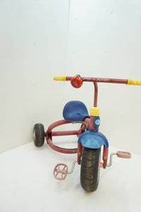 Radio flyer trike