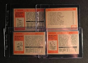 lot 100 image: Lot of 4 1972 Topps Hockey Cards ( including Phil Esposito )