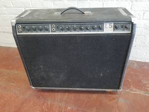 lot 108 image: LAB Series L5 Solid State Guitar Amplifier