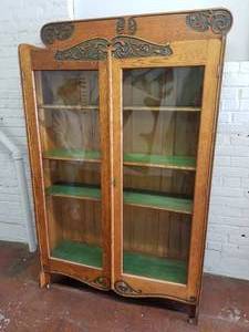 lot 20 image: Wonderful Carved Antique Display Cabinet