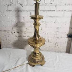 lot 123 image: Regal Brass Candlestick Lamp