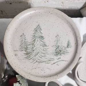 lot 135 image: Evergreen Stoneware Service
