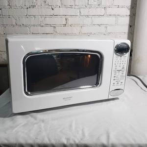 lot 74 image: Sharp R-408JW Microwave