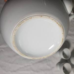 lot 134 image: Charming Casual Tea Service