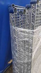lot 117 image: Adjustable Metal Rack Shelving Unit