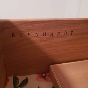 lot 13 image: Bernhardt 9 Drawer Dresser with Mirror