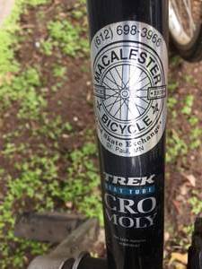 lot 89 image: Trek Multi Track 700 21 Speed Bike