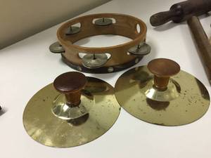 lot 163 image: Childrens Musical Instruments