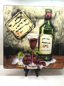lot 22 image: Fun KitchenEntertaining Items