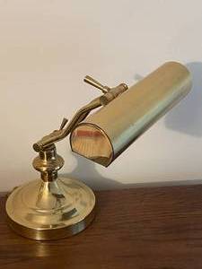lot 188 image: Brass Adjustable Arm Desk Lamp
