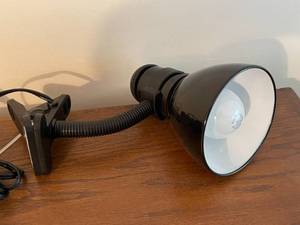 lot 197 image: Metal Desk Clamp Lamp With Adjustable Arm