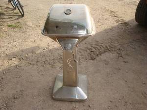 lot 117 image: Master Built Outdoor Grill