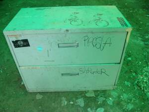 lot 151 image: 2 drawer File Cabinet