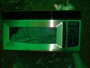 lot 155 image: Whirlpool Microwave