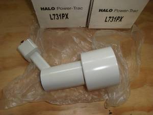 lot 87 image: Halo Power Trac Fixtures