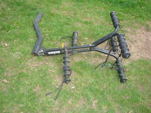 lot 7 image: Grabber Bike Rack