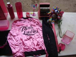 lot 27 image: Pink Ladies Lot
