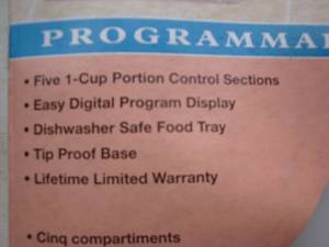lot 31 image: Five Meal Pet Feeder
