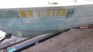 1974 14 Crestliner boat W 1975 6 Hp Evinrude Motor and Trailer