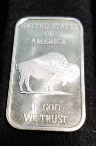 1 TROY OZ. .999 FINE SILVER BAR INDIAN HEAD DESIGN