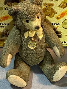 lot 145 image: The Steiff Collection by Enesco - Original Teddy Porcelain Figurine, COA