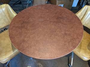 lot 4 image: MCM Style Swivel Top Game Table & 2 Chairs