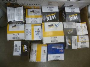 Assorted New Oil Filters