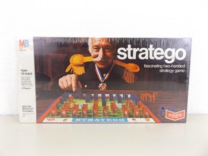 lot 5 image: New in Original Factory Sealed Box 1977 Milton Bradleys Stratego