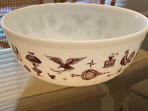 Four Quart Vintage Pyrex Mixing Bowl