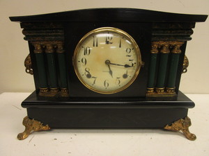 lot 513 image: GILBERT 8 DAY WALL CLOCK