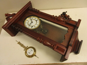 lot 519 image: LIPPENSANEY, 8 DAY, HORSE WALL CLOCK