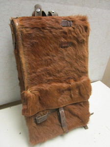 lot 606 image: VINTAGE EUROPEAN HORSEHAIR WWII SKI TROOPER RUCKSACK