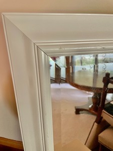lot 243 image: Decorative White Mirror
