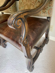 lot 6 image: 2 Large Decorative Chairs from Furniture Traditions