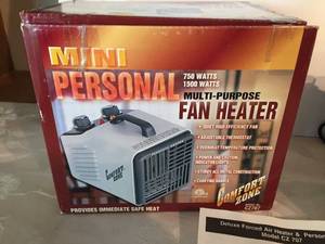 lot 148 image: Comfort Zone Personal Electric Heater