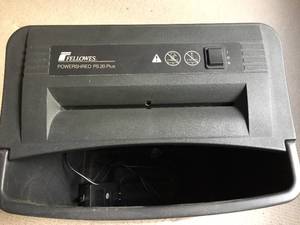 lot 157 image: Fellowes Powershred PS20Plus Paper Shredder