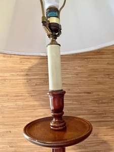 lot 26 image: Lamp Table