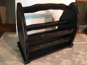 lot 168 image: Wooden Magazine Rack