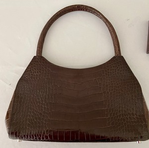 lot 44 image: Ann Taylor Purse and a Papyrus Wallet